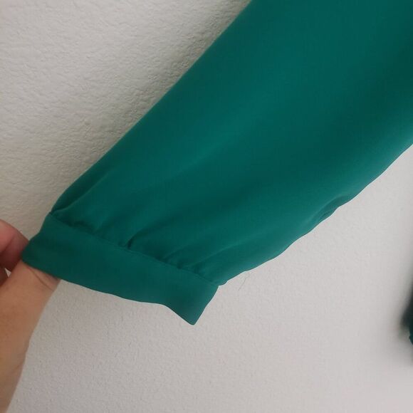 Chico's Top Large Green Flowy Pleated Classic Office Essential Basic Work - Picture 6 of 12